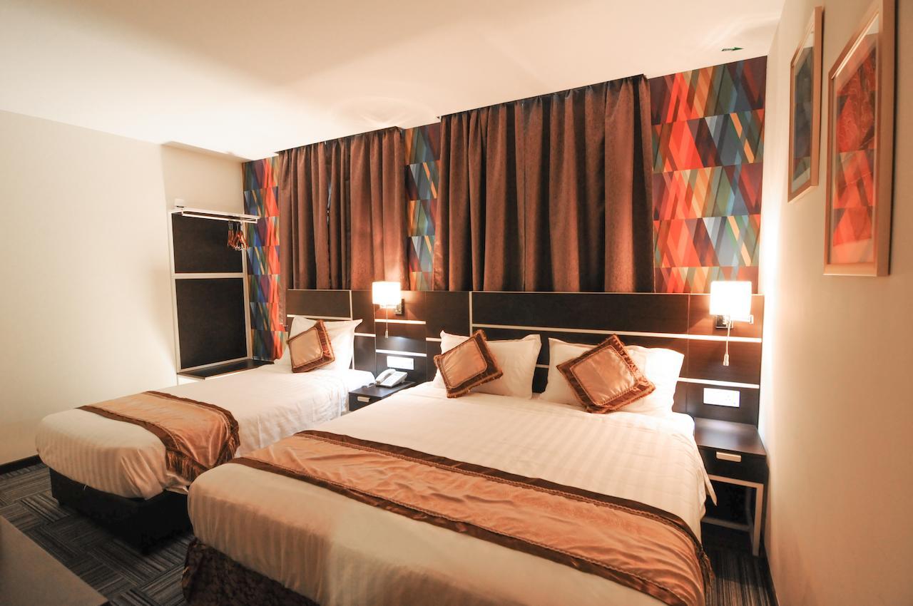 K Garden Hotel Parit Buntar Room photo